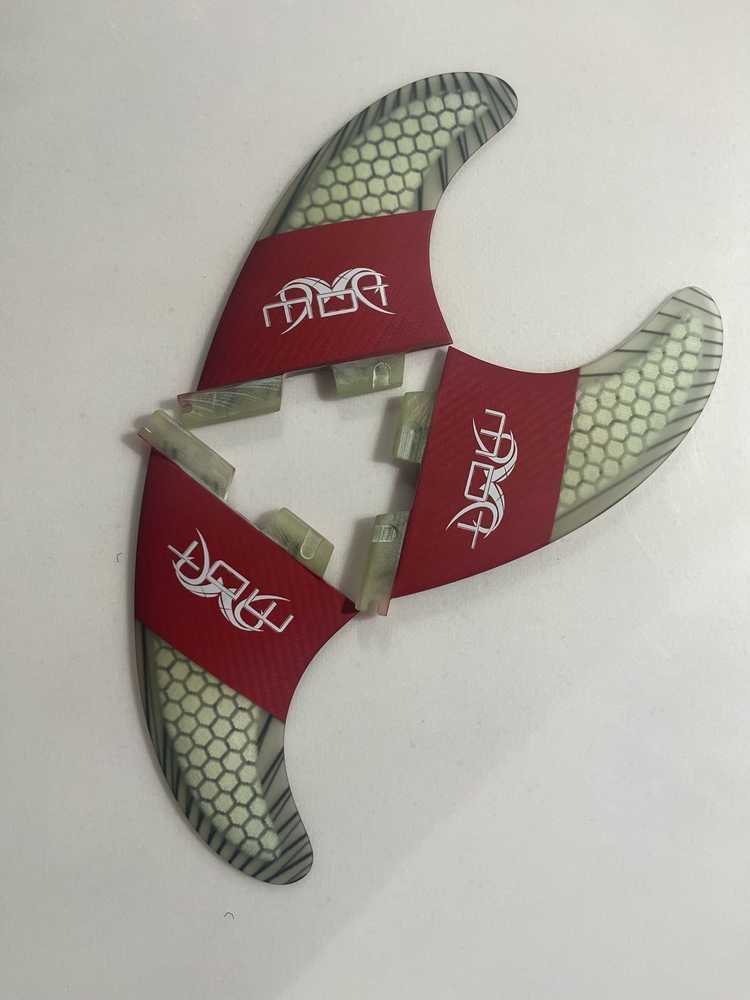 Quillas MDT importadas rojo y cristal (FCS II)