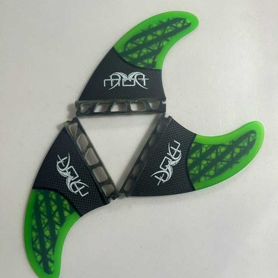Quillas MDT importadas verdes